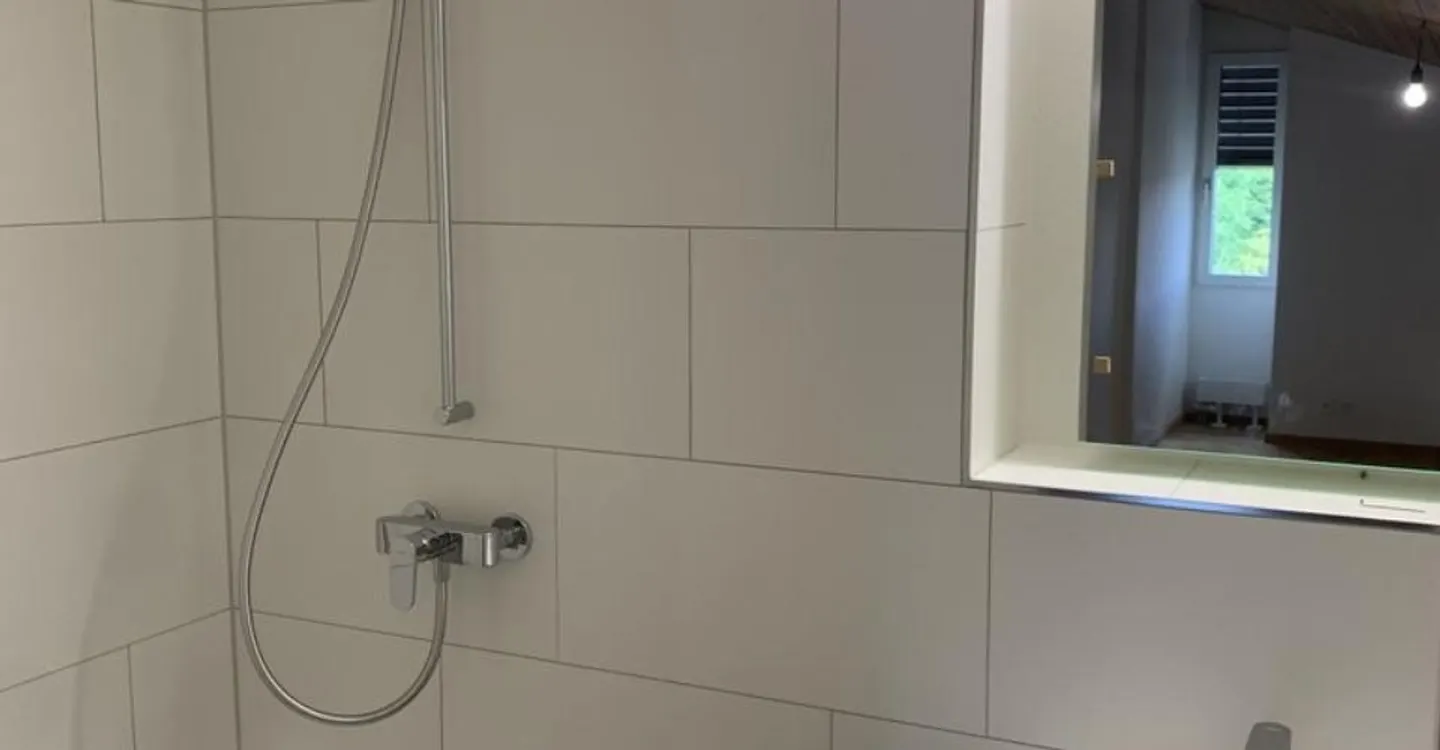 1 month net rent free - Maisonette apartment in a quiet location - Photo 10 of 11