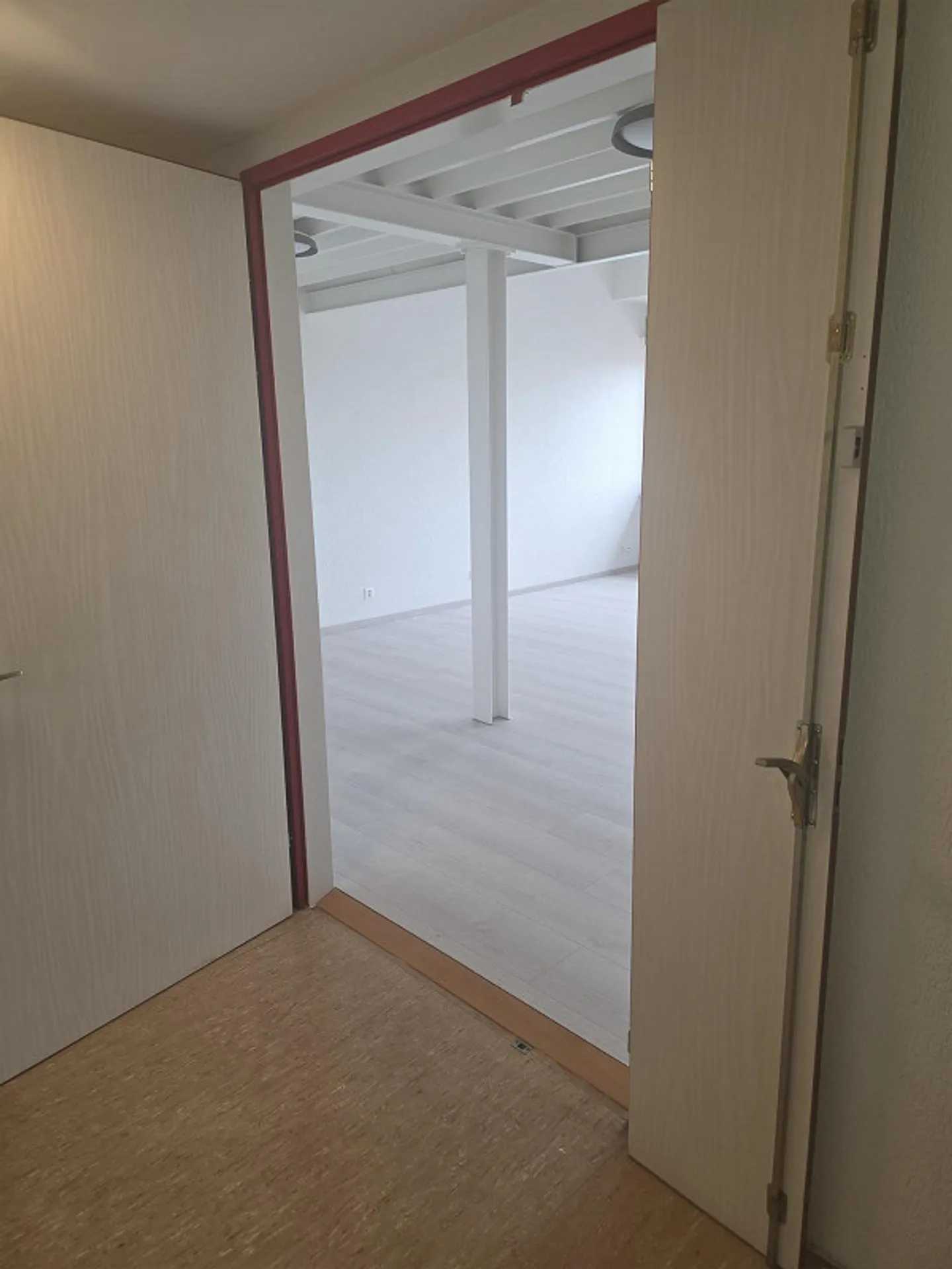 79 m² Ufficio / Studio con Galleria & Doccia – Posizione Top Bösch Hünenberg – - Foto 17 di 20