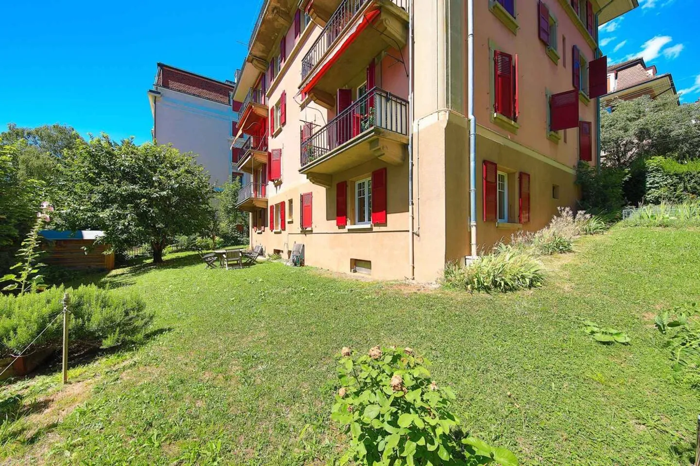 Appartamento luminoso 3.5 locali con balcone esposto a sud - Zona residenziale - Foto 10 di 11