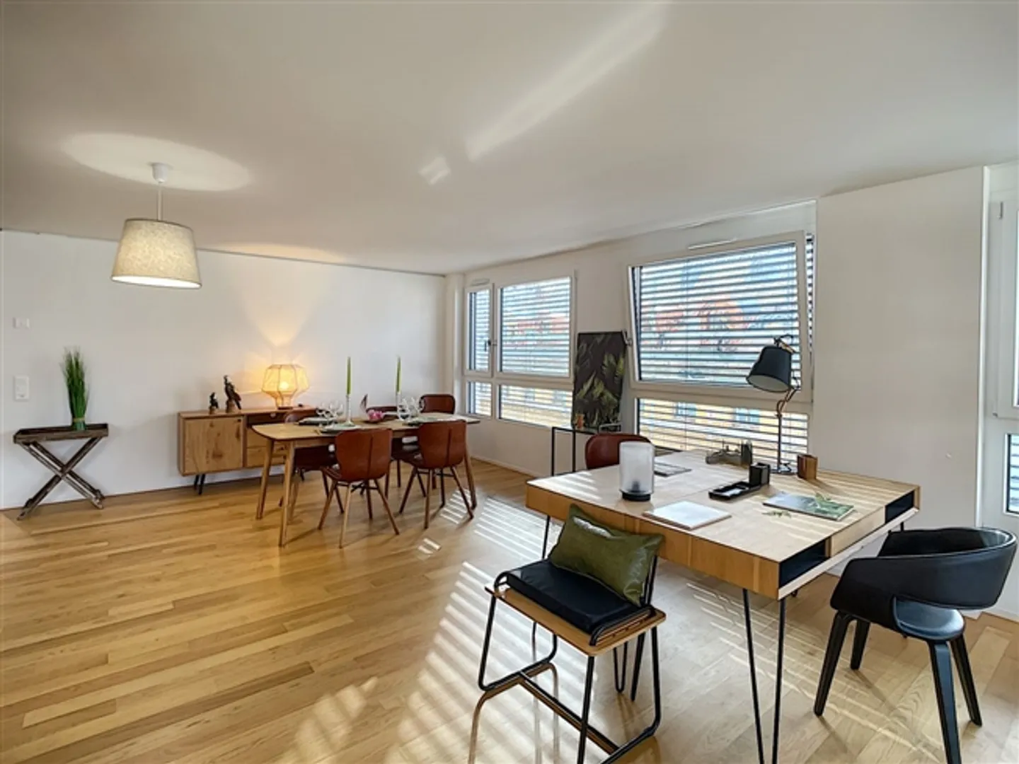 «Geräumiges 140m² großes Apartment in der Innenstadt Komfort und Eleganz» - Foto 4 von 9