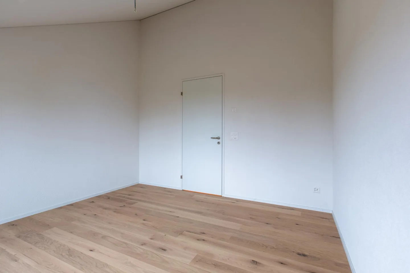 3.5 Room Attic Apartment with Charm, Tägerwilen - Photo 14 of 15