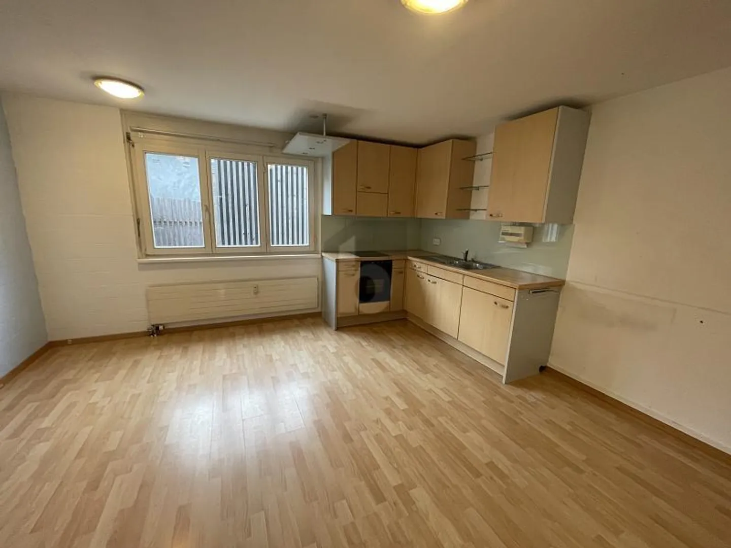 Spazio ufficio in affitto - Foto 5 di 6