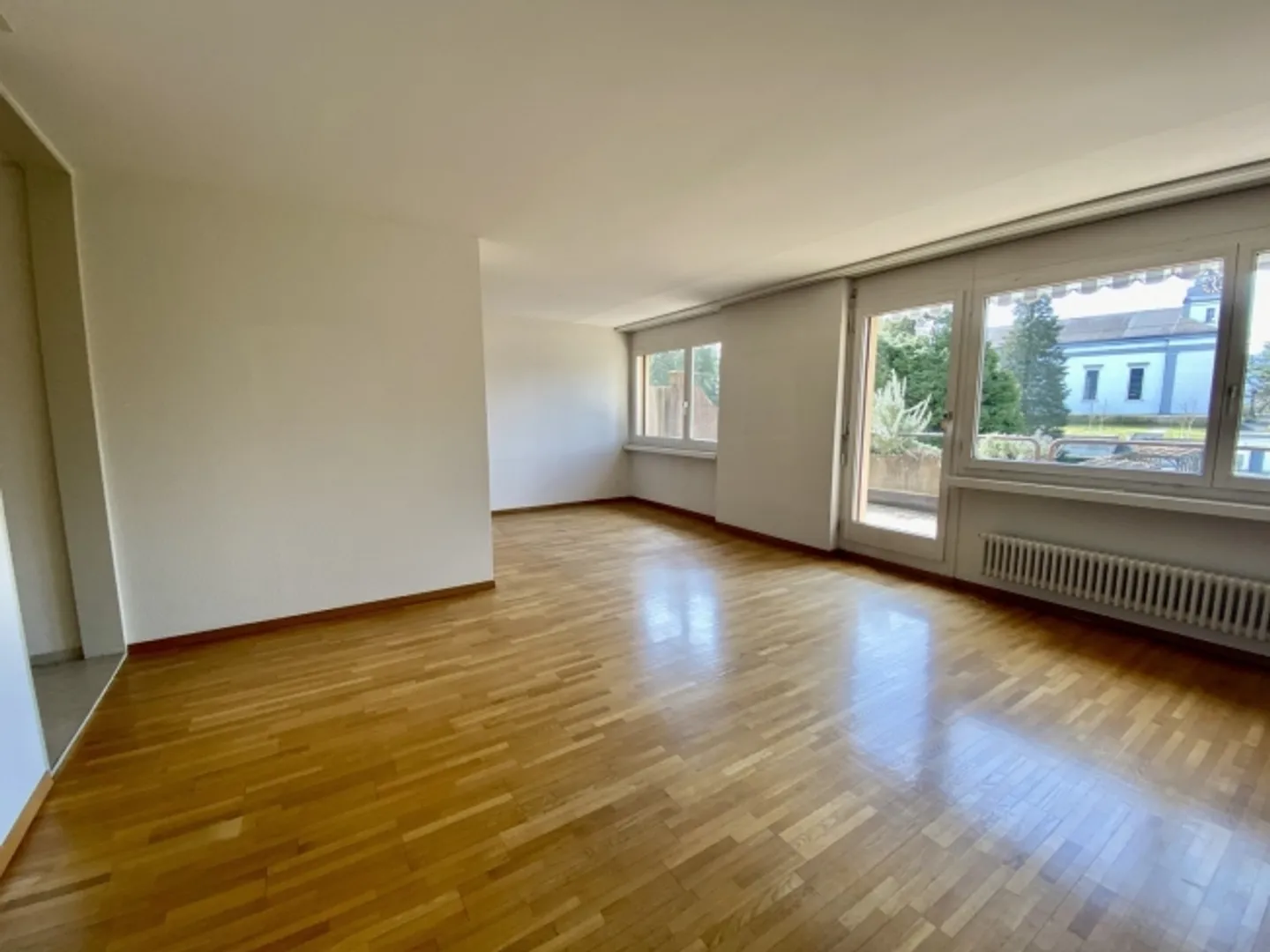 2 Room Apartment in Zurich - Limited until 31.01.2027 - Photo 1 of 4