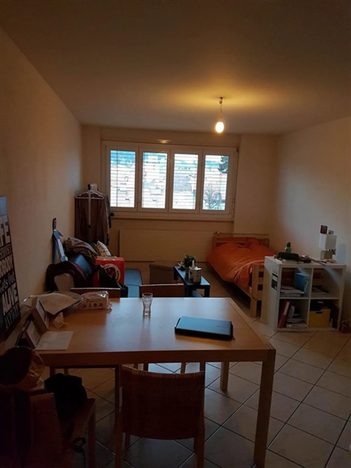 2,5 stanze con balcone - Foto 1 di 8