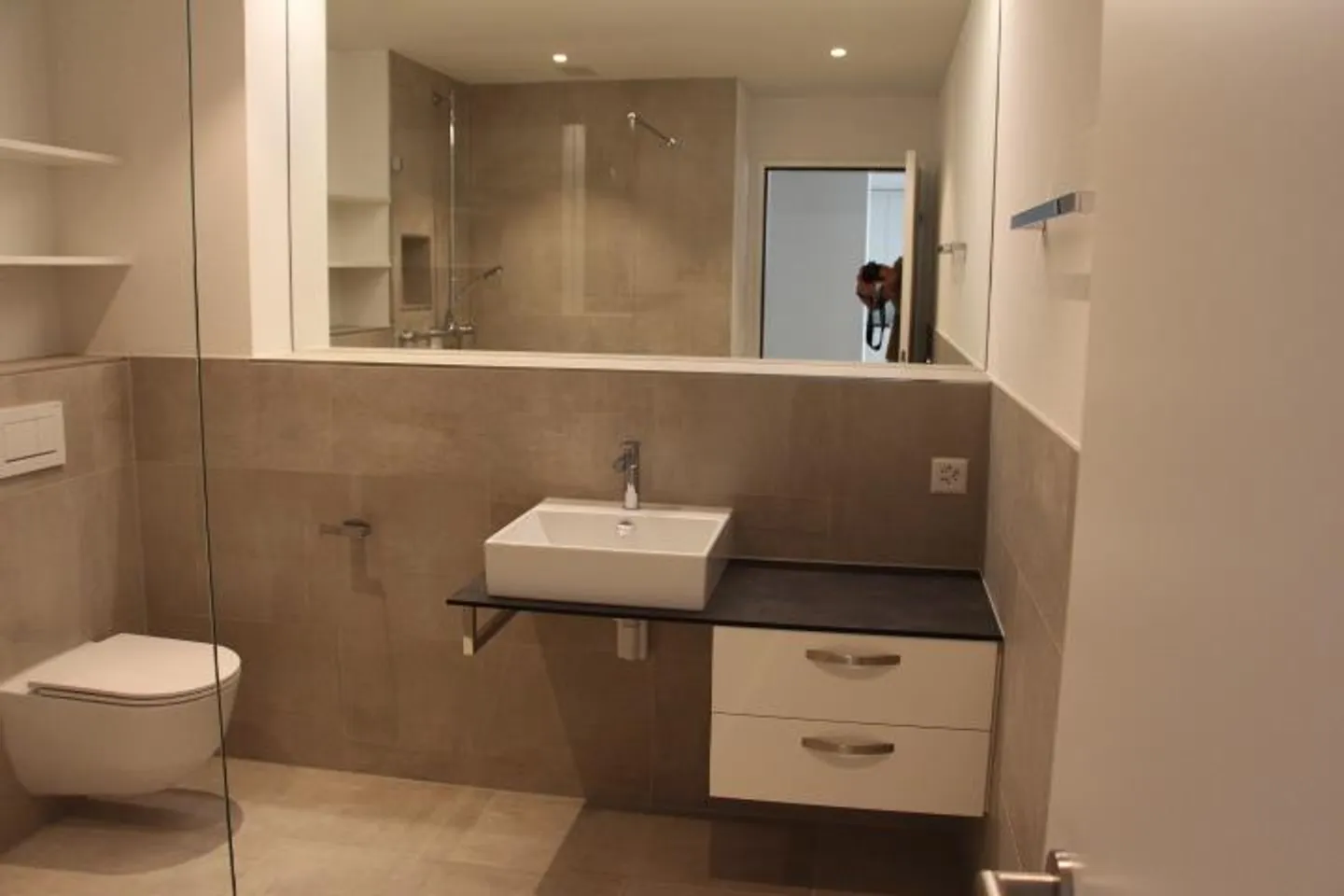 2.5 Room Senior Apartment for Rent - Photo 5 of 14