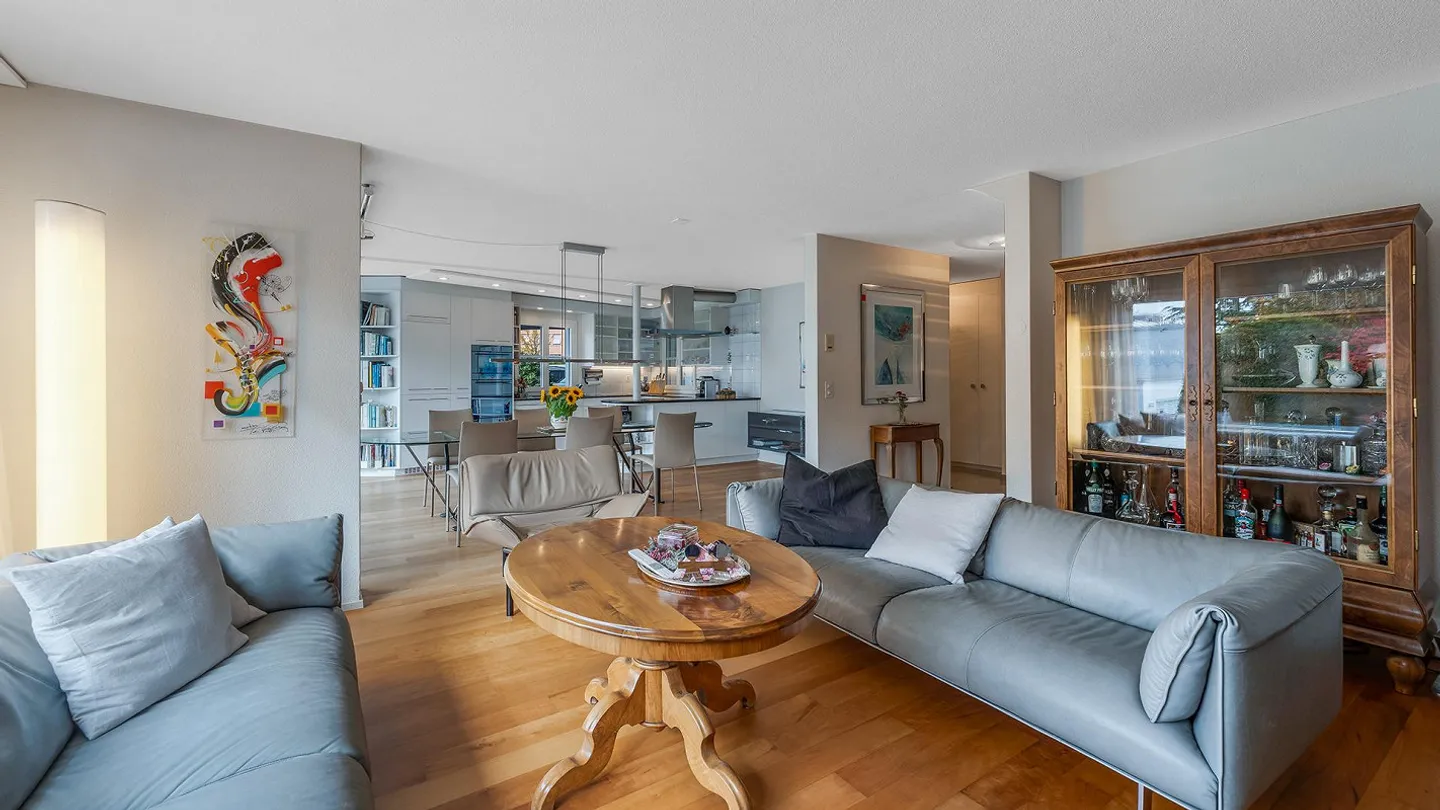 Wunderschönes, familienfreundliches Einfamilienhaus an zentraler Lage - Foto 3 von 6