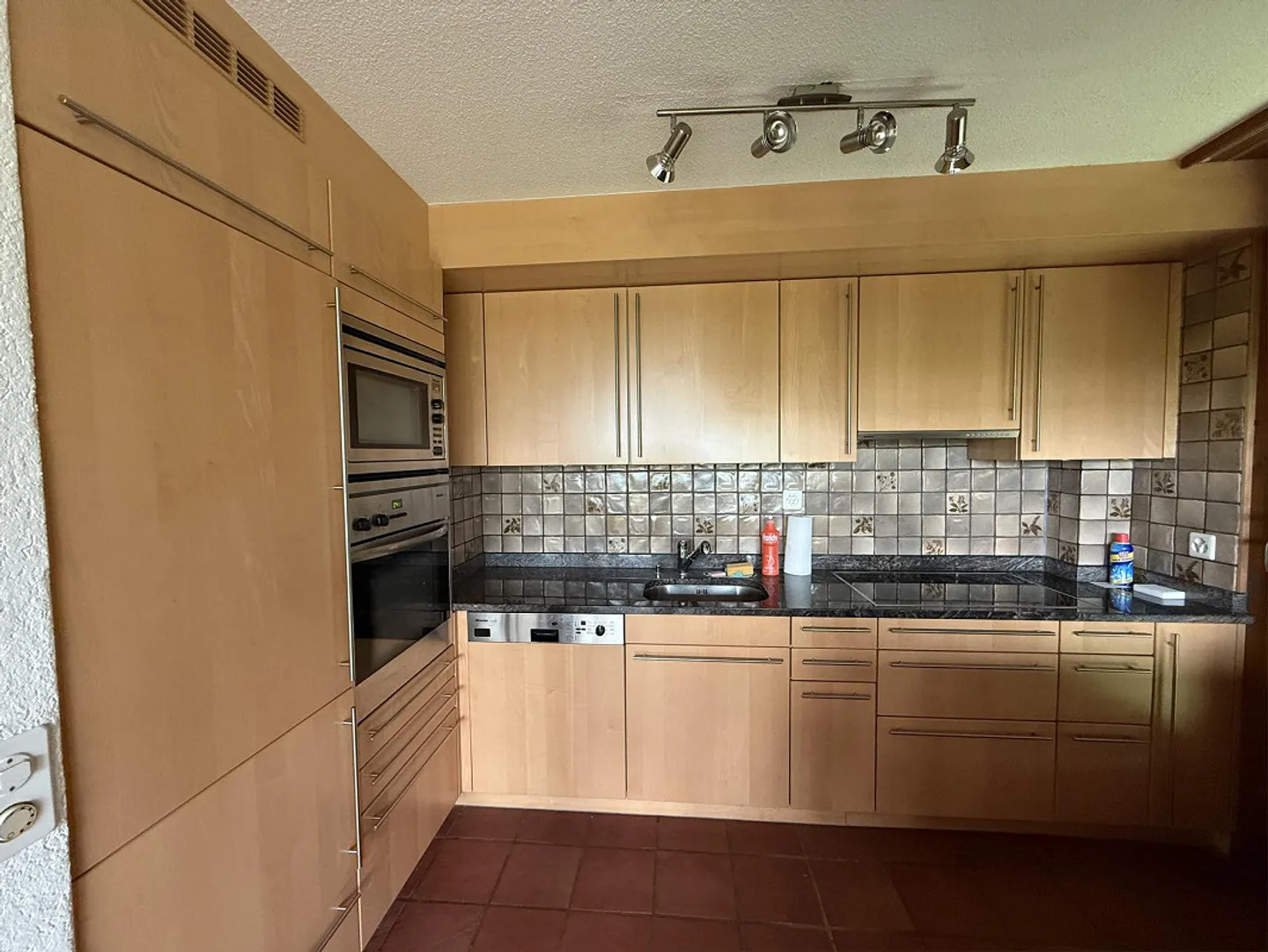 Charmantes Einfamilienhaus mit Seeblick - Foto 8 von 29