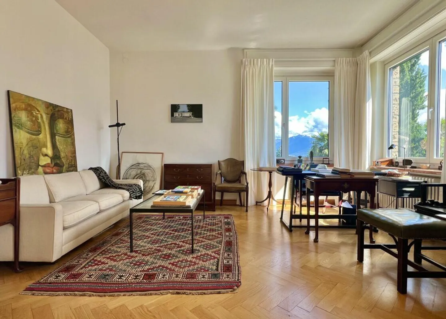 Large villa with stunning lake views for those who love to enjoy life - Photo 19 of 30