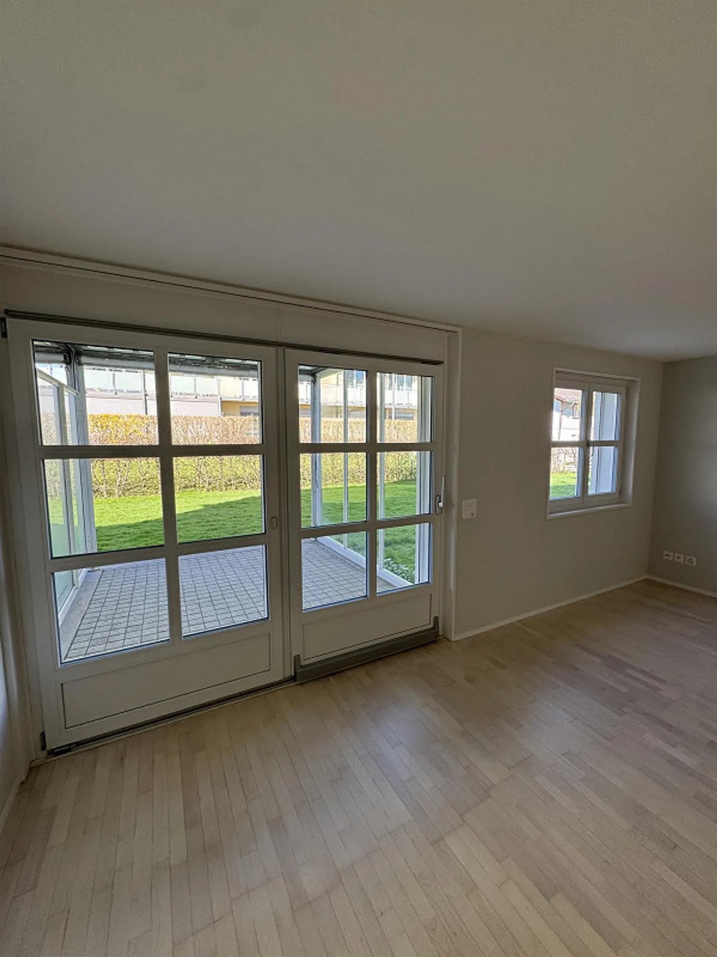 Moderno appartamento di 2,5 stanze con terrazza e giardino a Appenzell - Foto 9 di 10