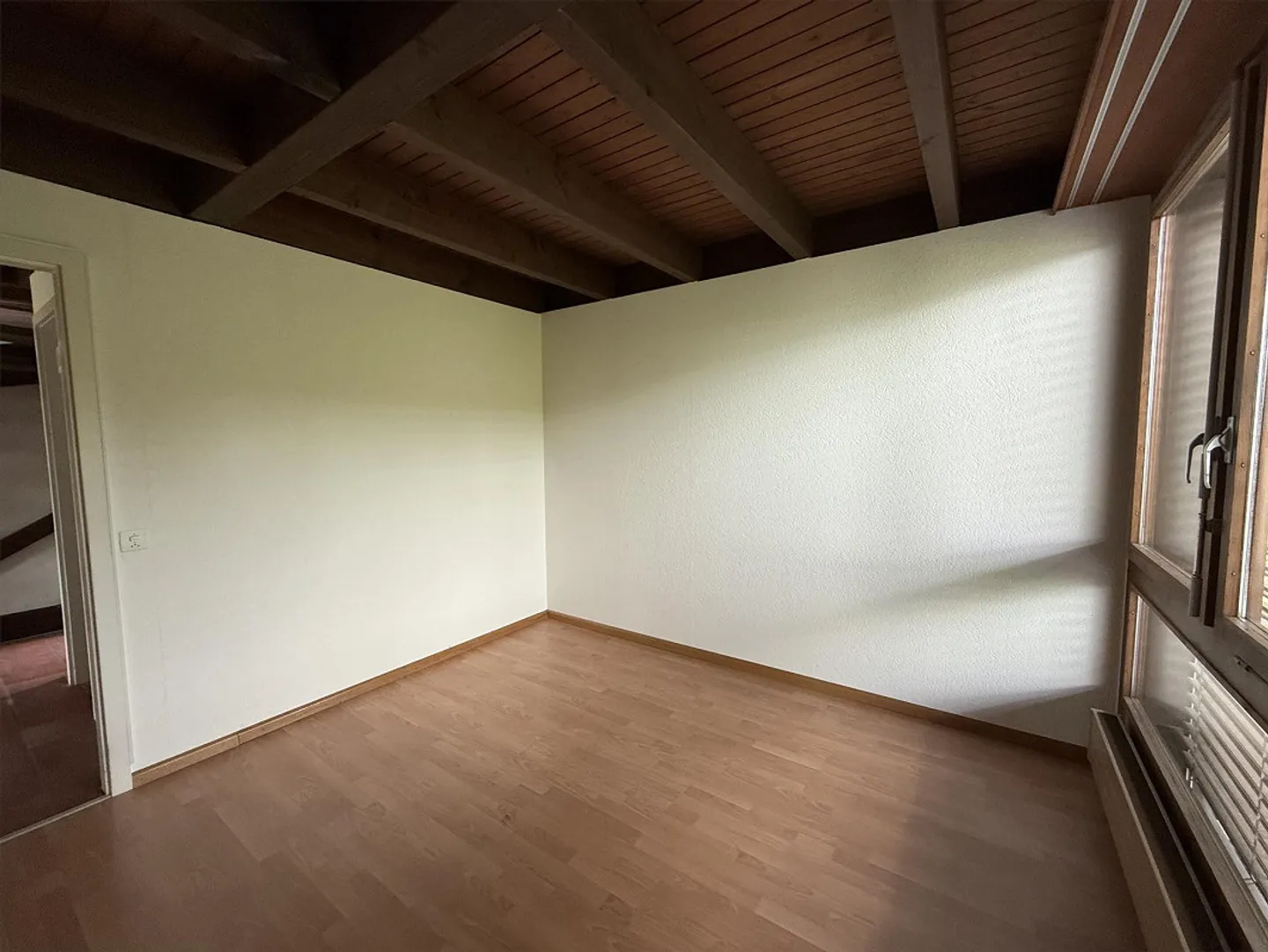 Charmantes Einfamilienhaus mit Seeblick - Foto 17 von 29