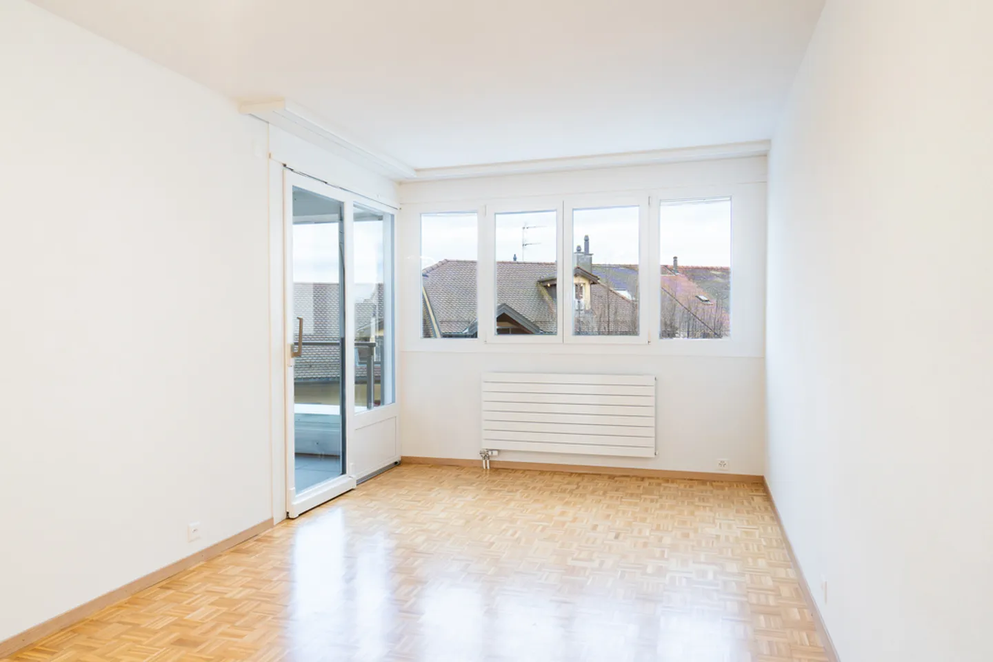 Charming 3.5 Room Apartment - Photo 4 of 7