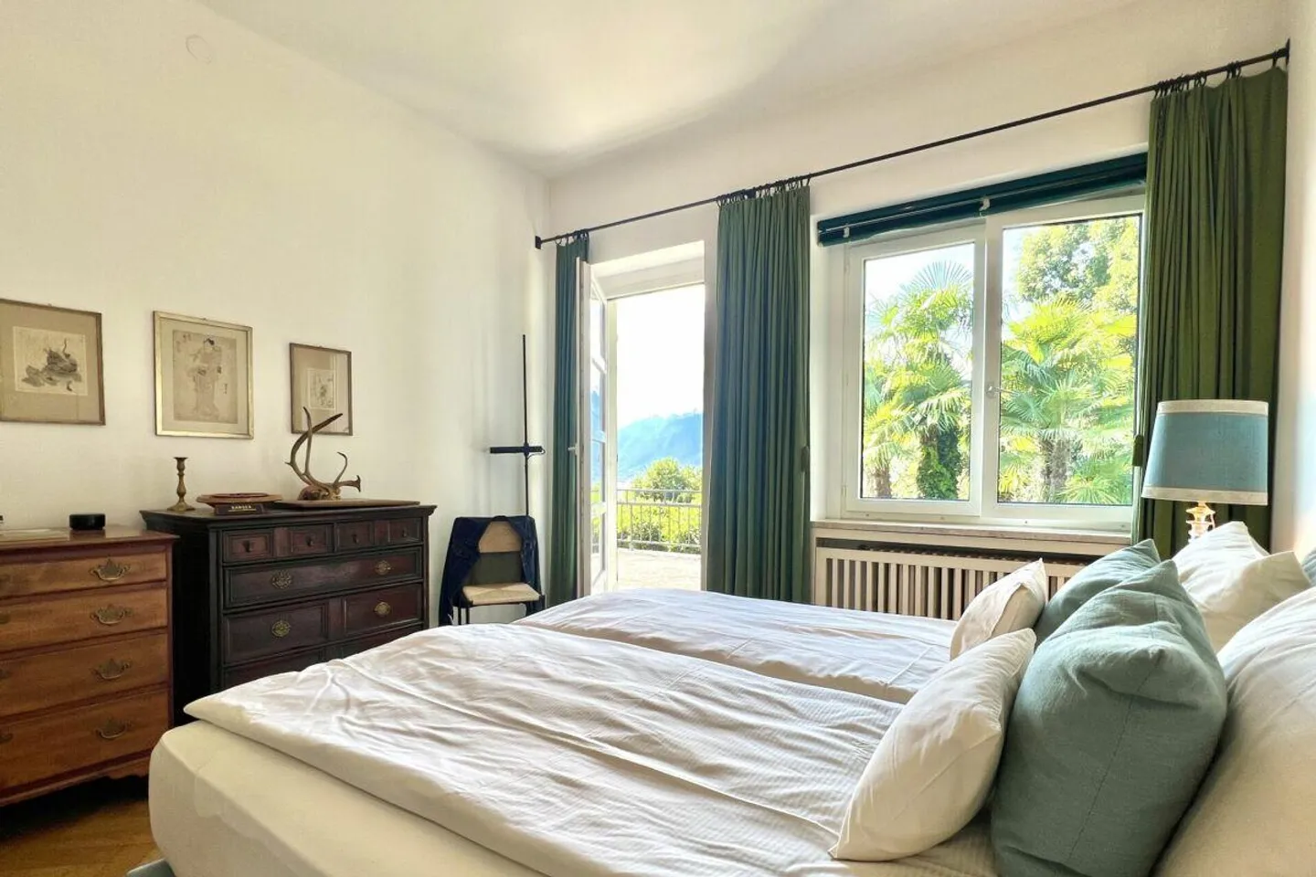 Large villa with stunning lake views for those who love to enjoy life - Photo 28 of 30