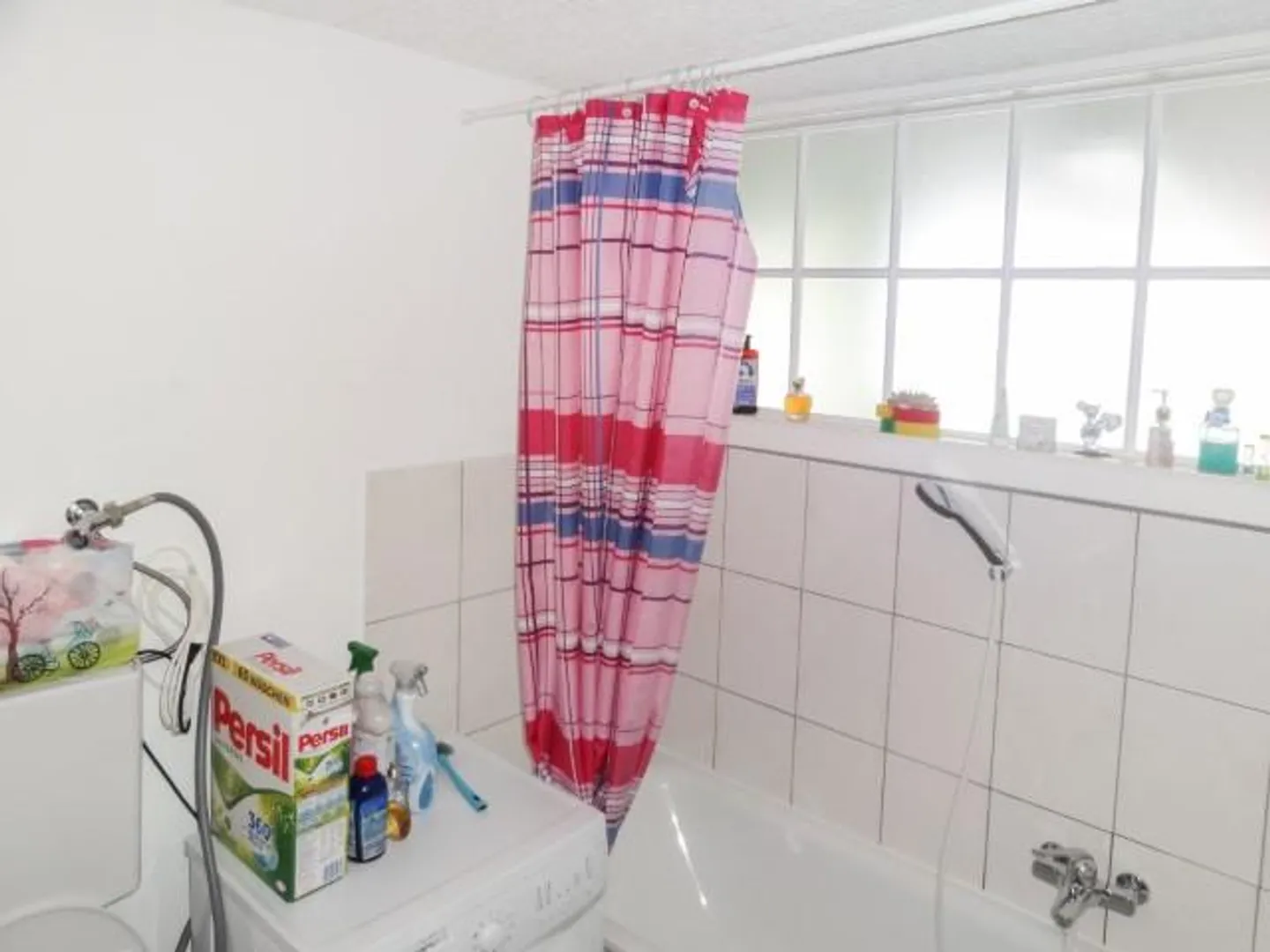Vendita di un edificio residenziale multifamiliare completamente affittato... - Foto 9 di 13