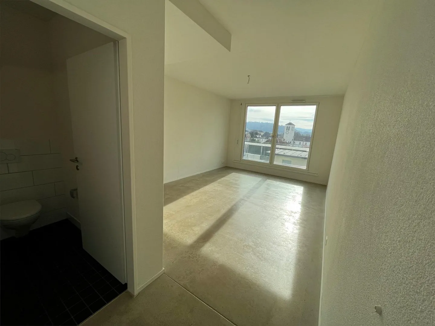 1-Zimmer mit eigenem Bad und Gemeinschaftsküche - Foto 3 von 5