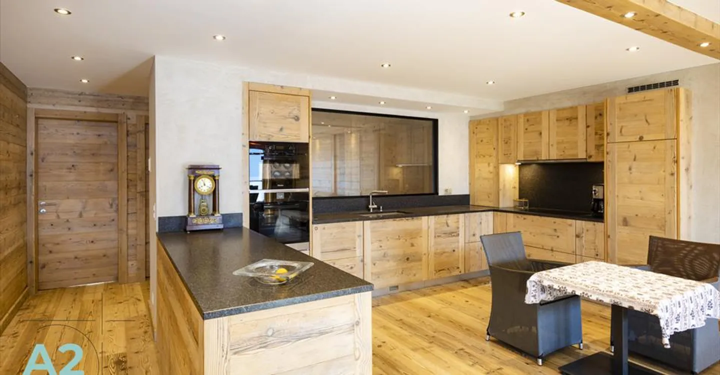Luxury Apartment in Montana - Photo 11 of 13