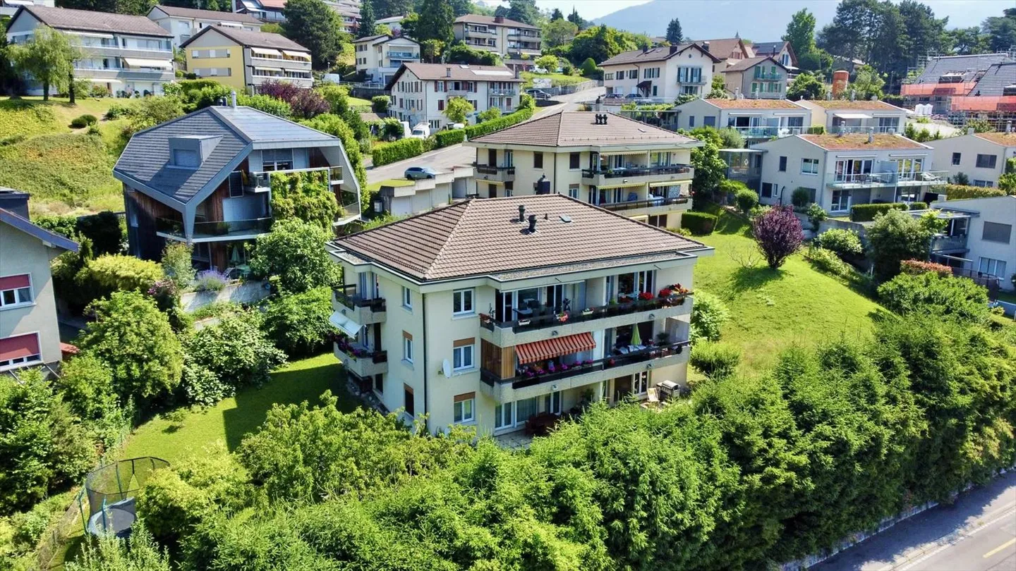 Appartement avec 4,5 pièces à vendre ! - Photo 2 sur 10