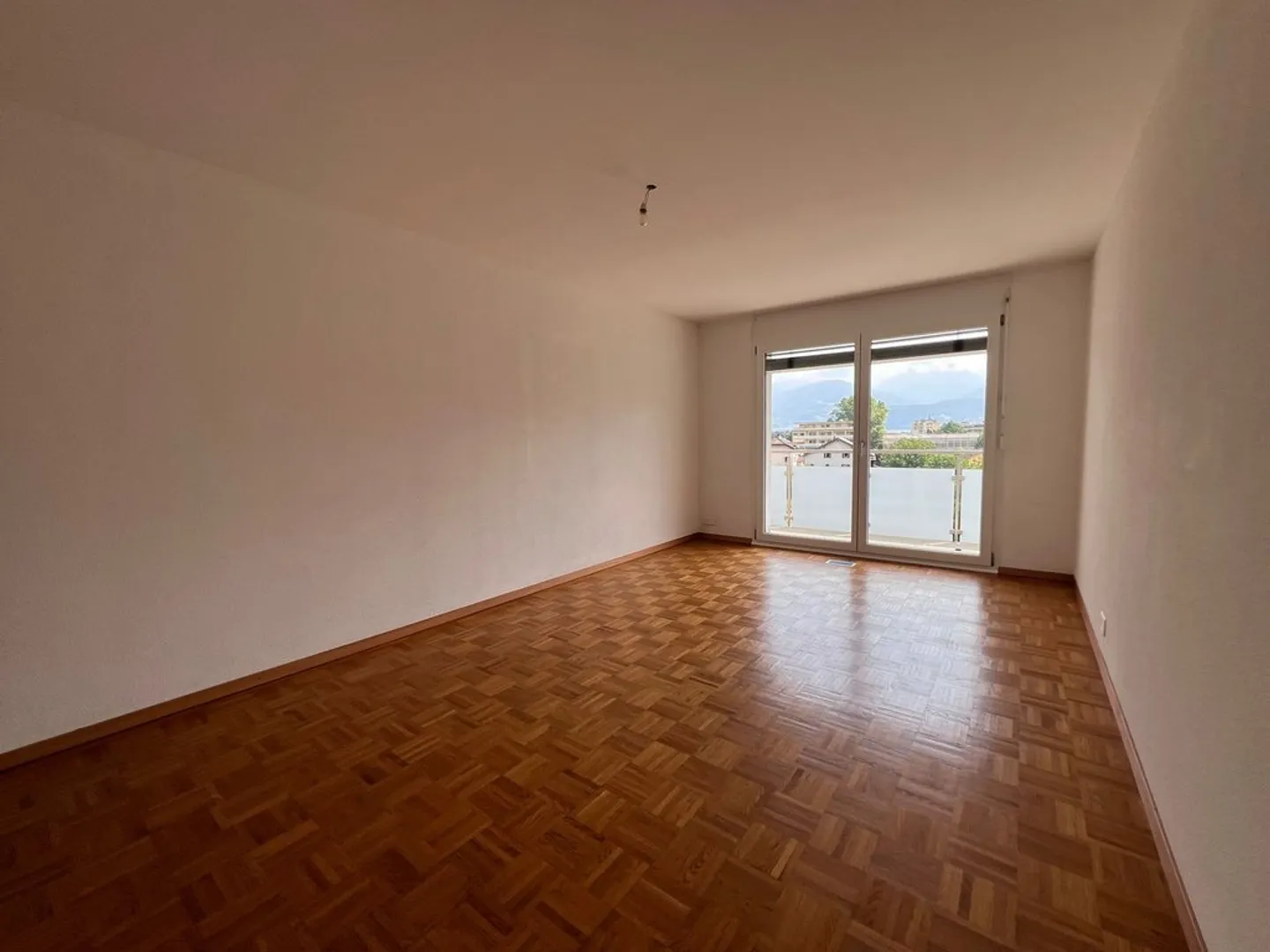 Appartement spacieux 4.5 pièces - Photo 7 sur 11
