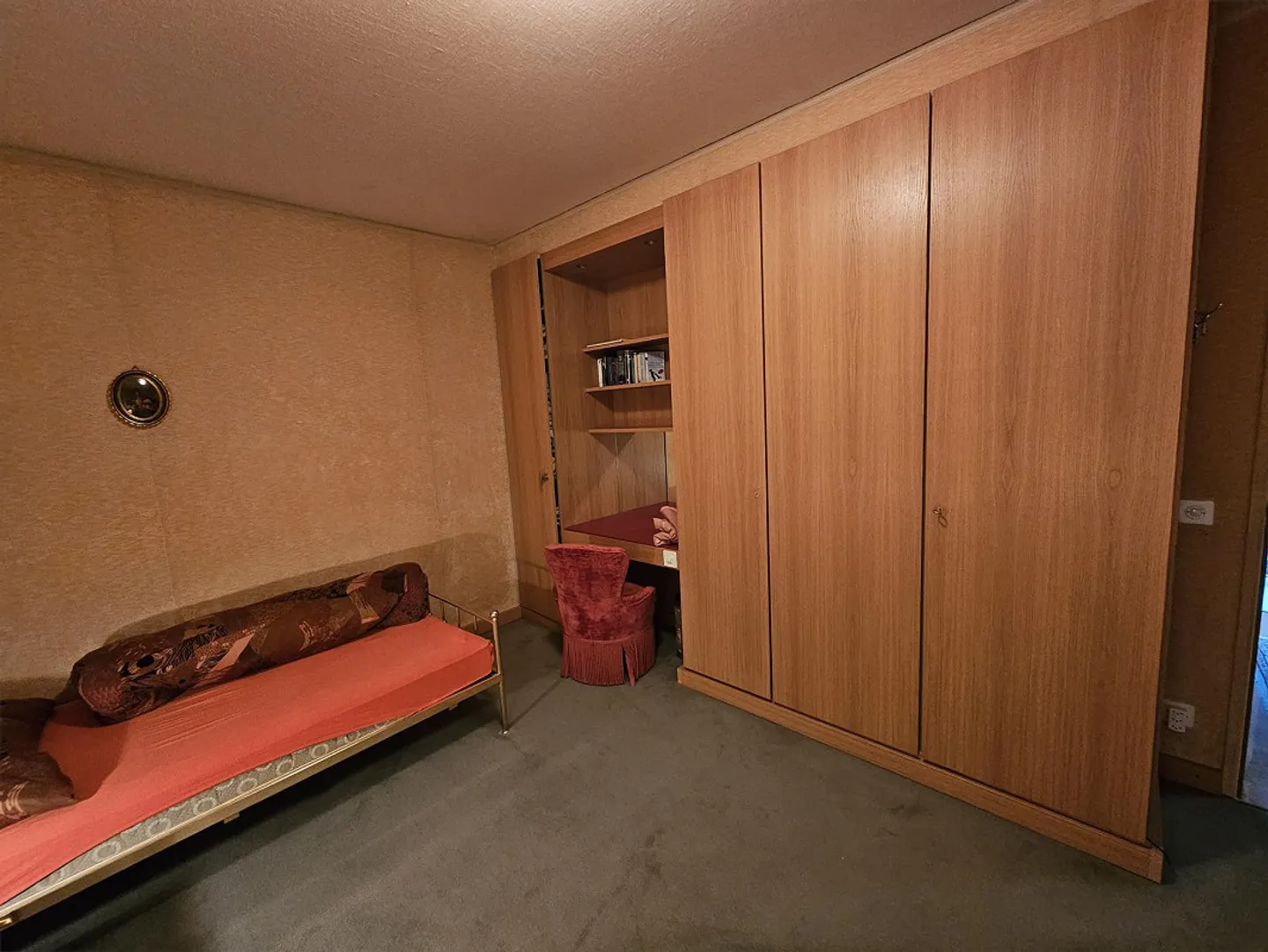 3 1/2 Room Apartment Ronco/Ascona with Lake View as Primary/Secondary Residence - Photo 11 of 21