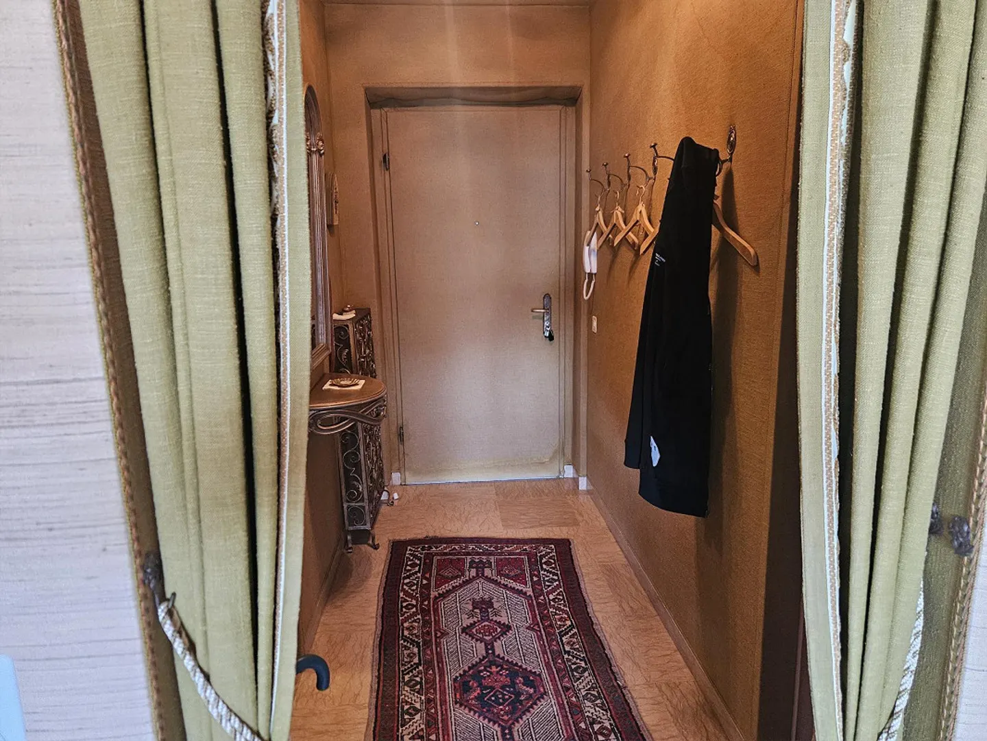 3 1/2 Room Apartment Ronco/Ascona with Lake View as Primary/Secondary Residence - Photo 15 of 21