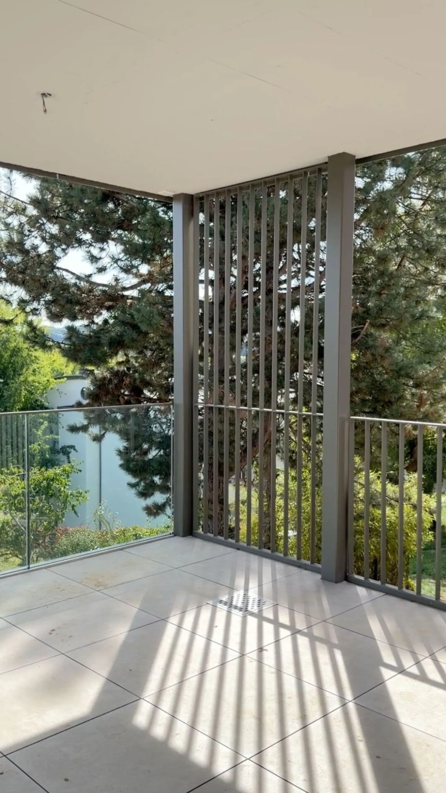 Semi-Detached Villa with 5.5 Rooms in Matran - Photo 6 of 6