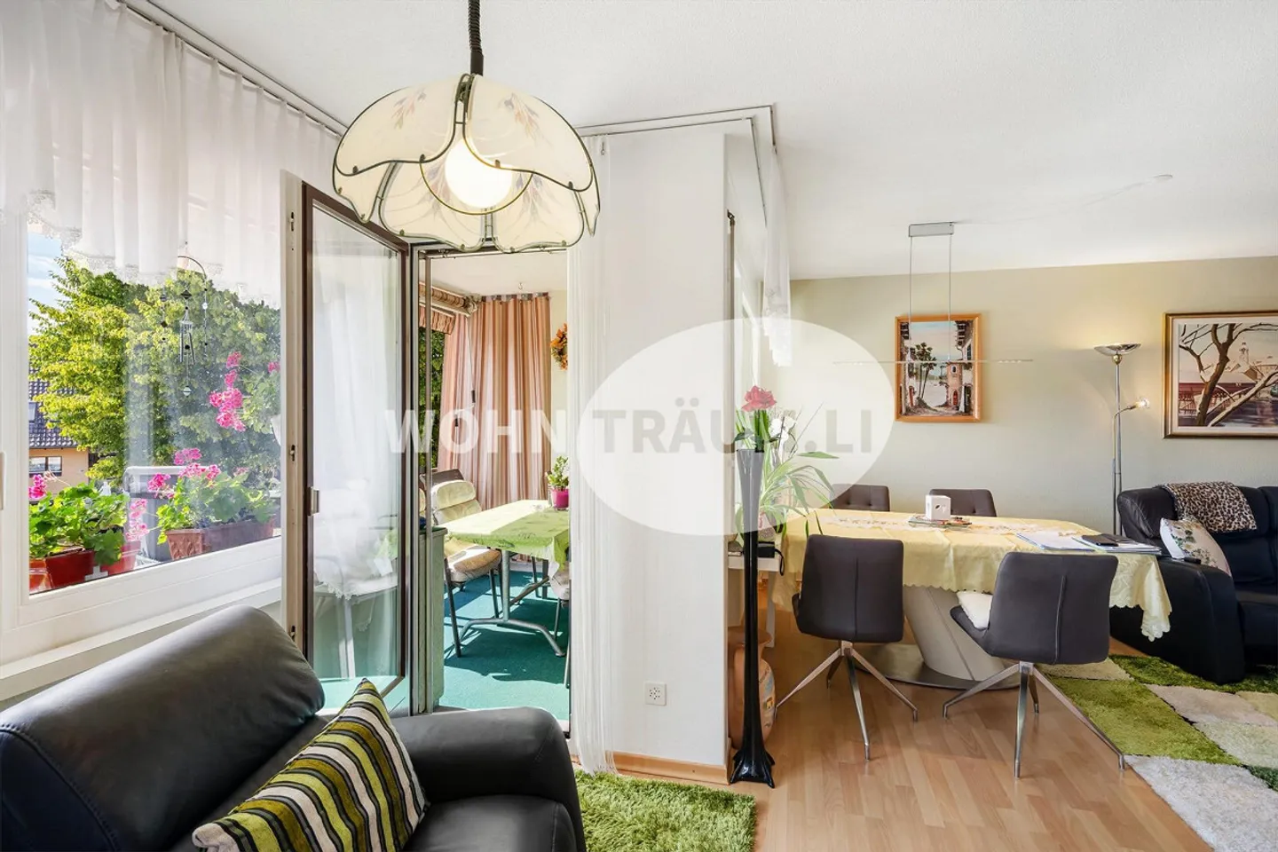 Bright 3½-room condominium with 2 balconies - Photo 6 of 13