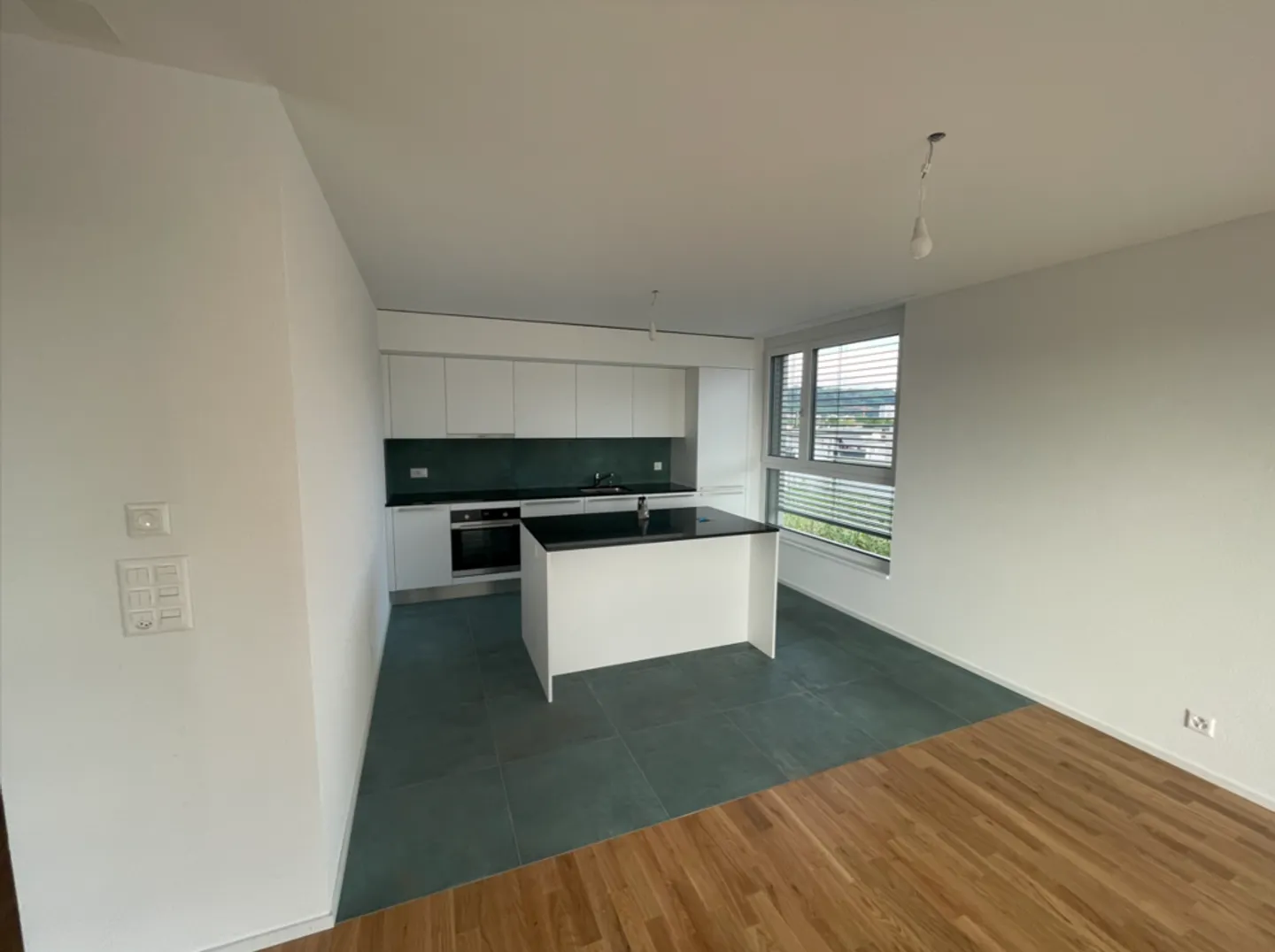 Attic 3.5 rooms - Photo 3 of 9