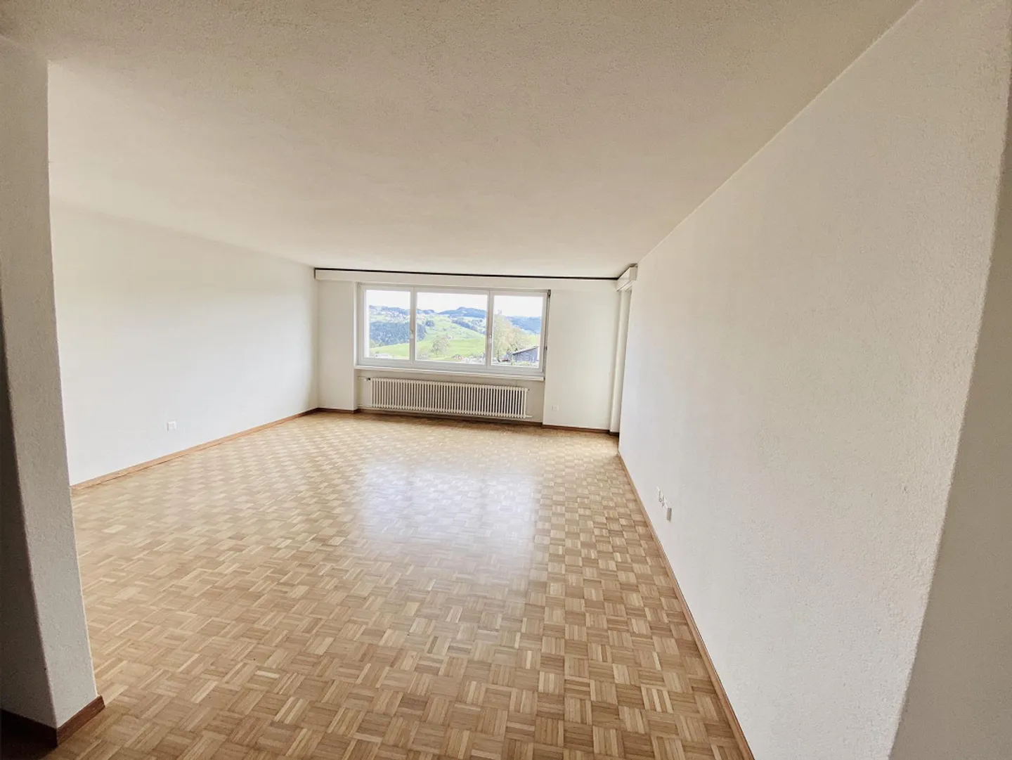 Appartement 4.5 pièces - Photo 2 sur 7