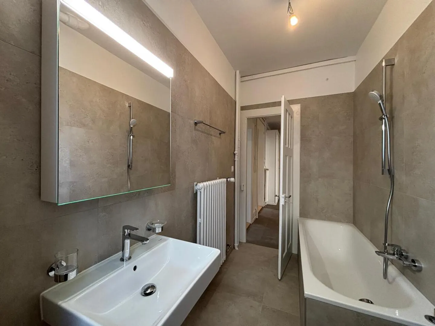 Geräumige 3,5-Zimmer-Wohnung in ruhiger Lage - Foto 7 von 7