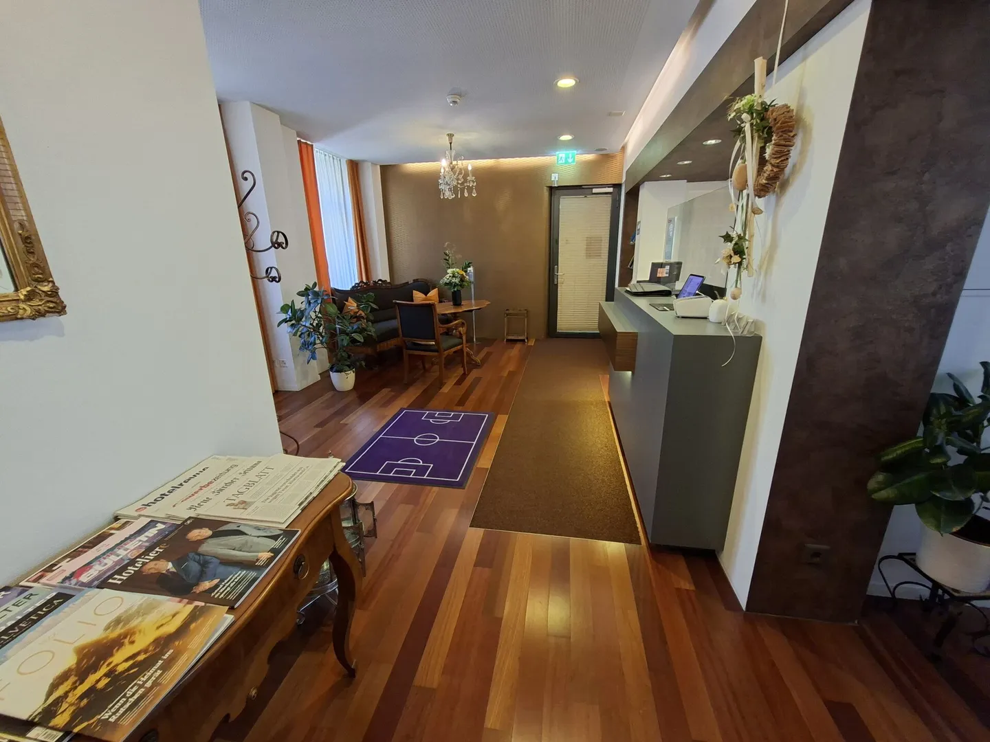 Belle chambre meublée avec salle de bain privée dans la vieille ville, 1er étage chambre 104 - Photo 4 sur 10