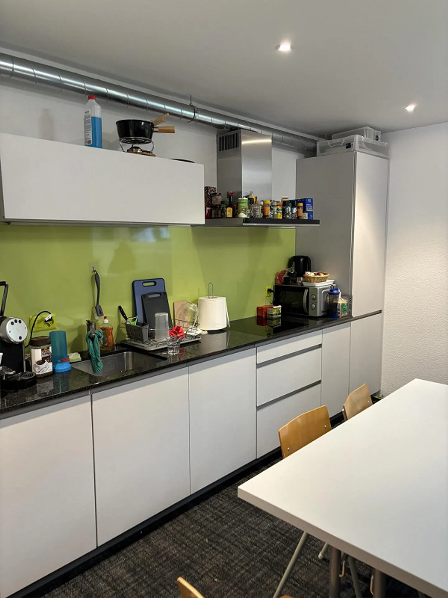 Attraktives Büro 65 m2 (2-Zimmer) in Neubau zentral im Liebefeld - Foto 6 von 9