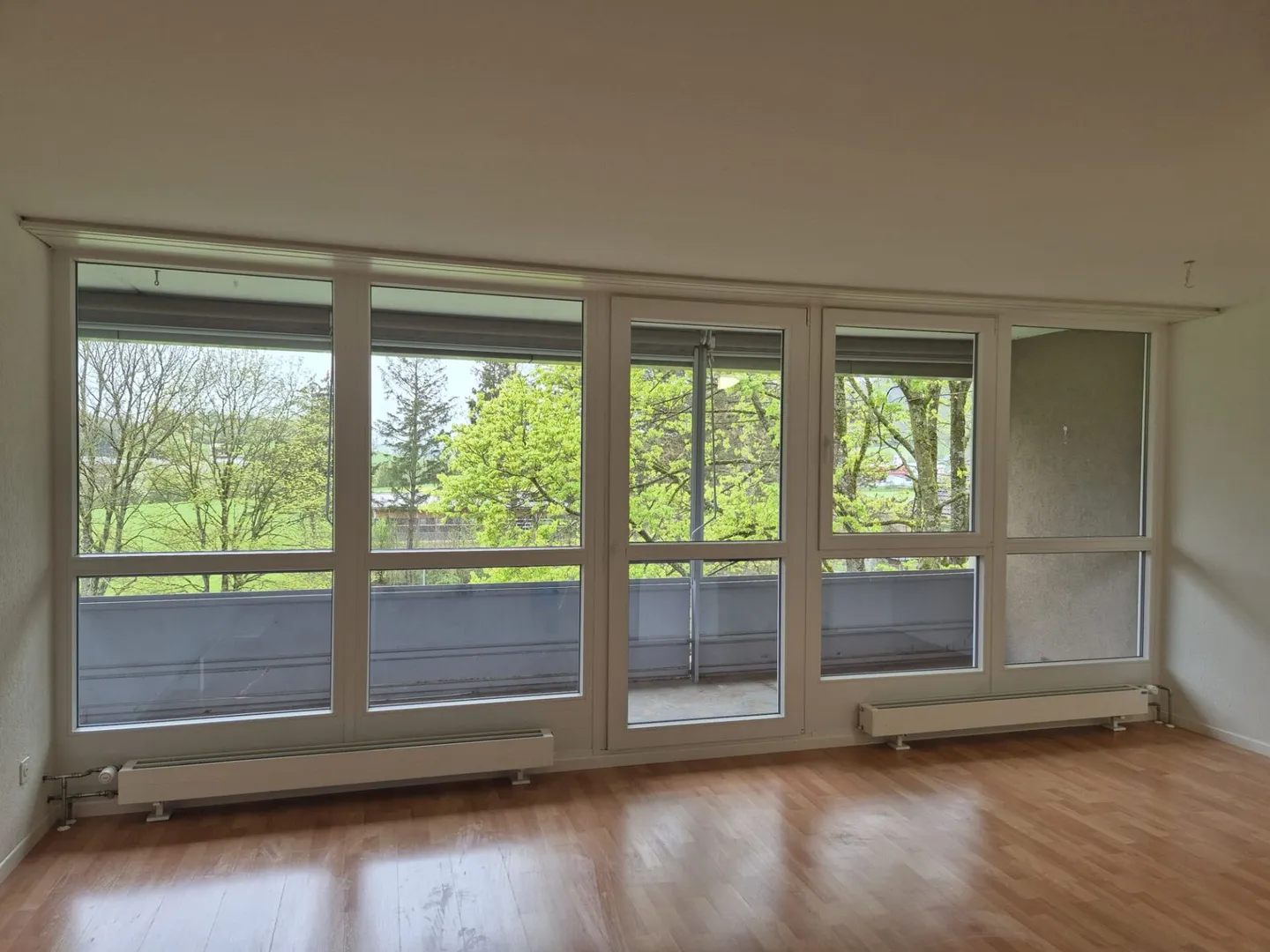 1 mois gratuit - appartement 4.5 pièces récemment rénové, 3ème étage - Photo 5 sur 9