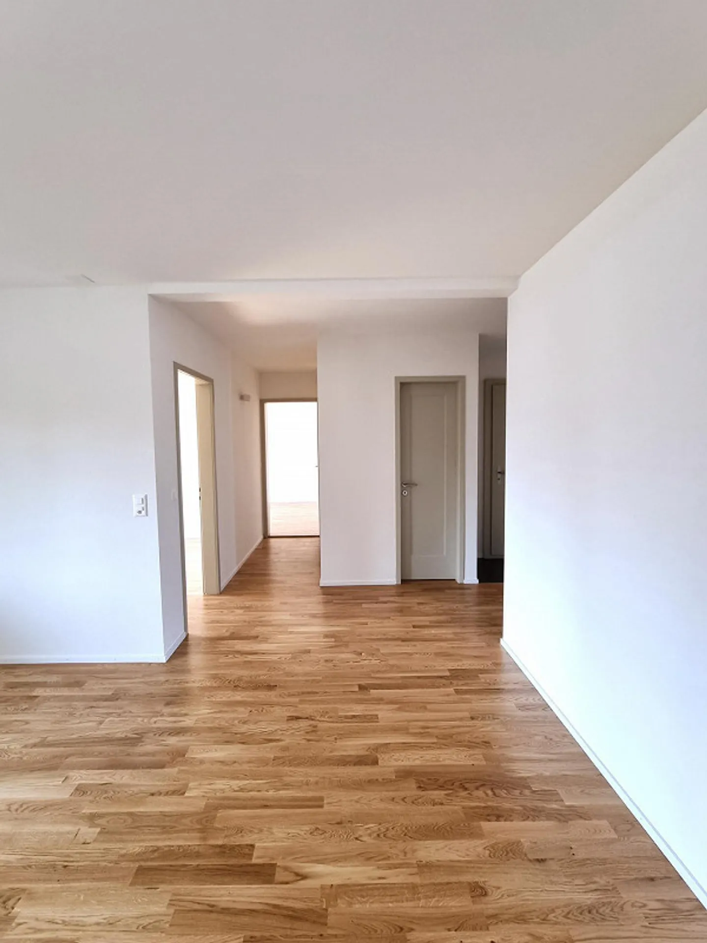 Appartamento 4 1/2 locali con finiture superiori alla media - Foto 2 di 9