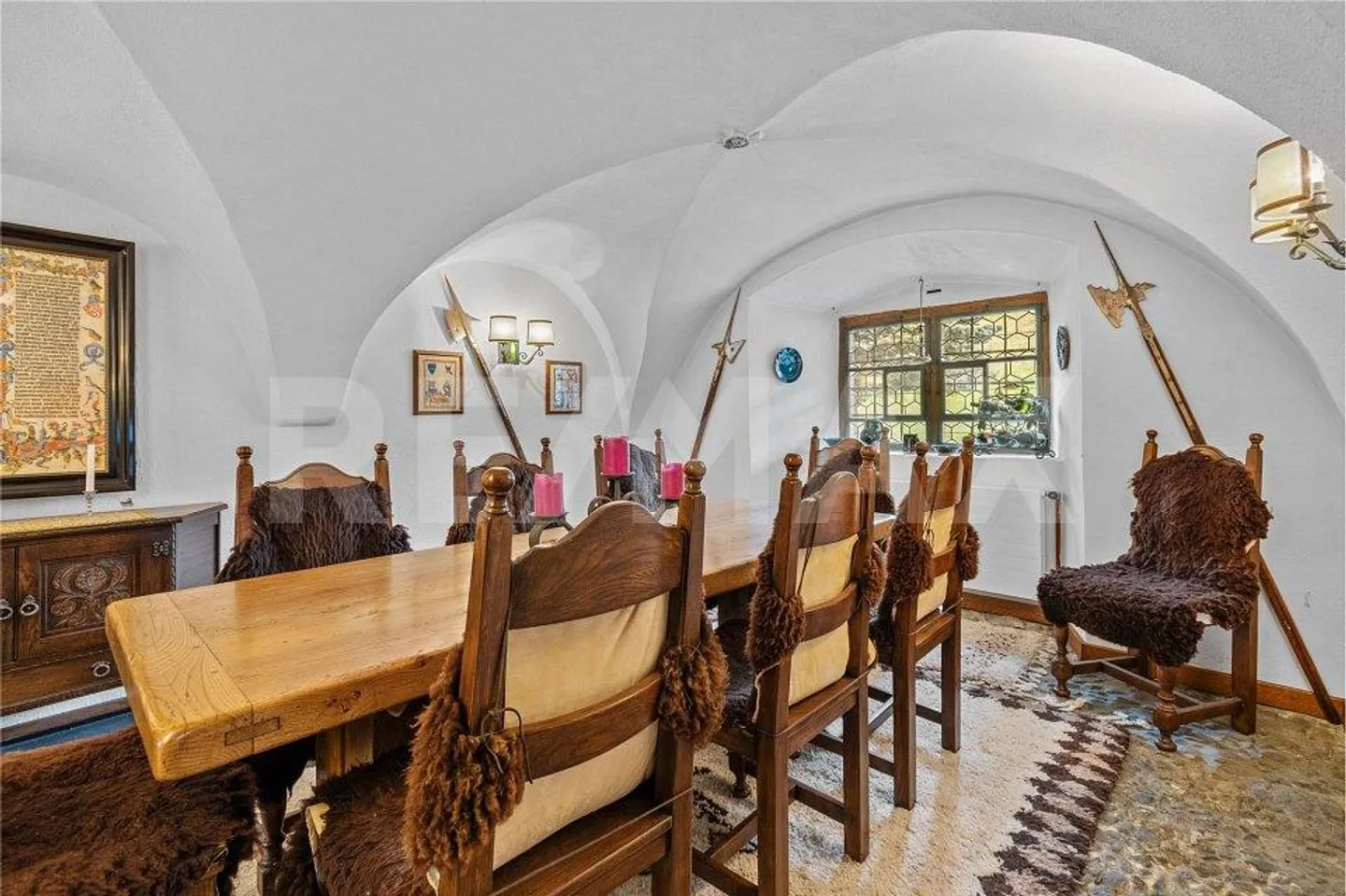 Charmant (par Sprecher) maison bifamiliale avec histoire - Votre nouveau... - Photo 10 sur 13