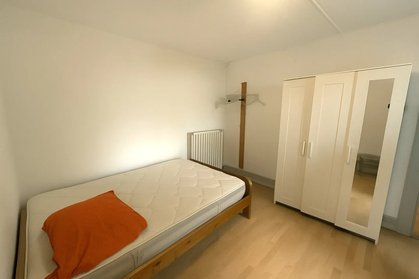 Appartamento in affitto - Foto 2 di 5