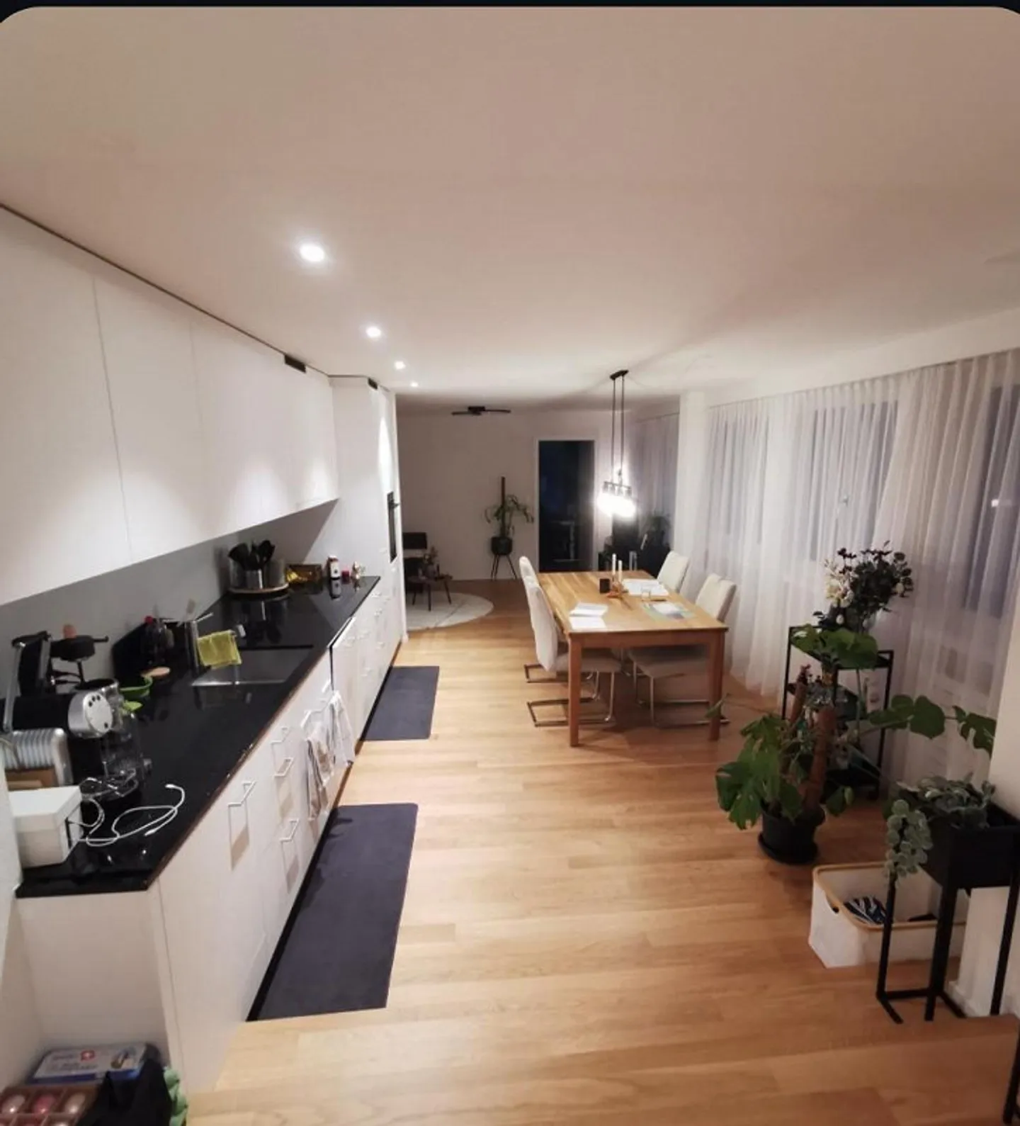 Moderno appartamento 2 1/2 stanze Città Vecchia Sciaffusa - Foto 4 di 8