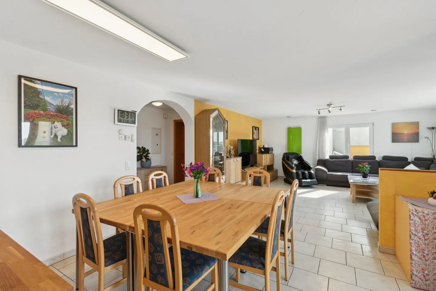 Imposing Multi-Generational House - Photo 3 of 12