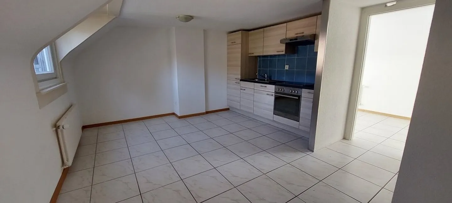 Charming 2-room apartment in a quiet neighborhood - Photo 2 of 5