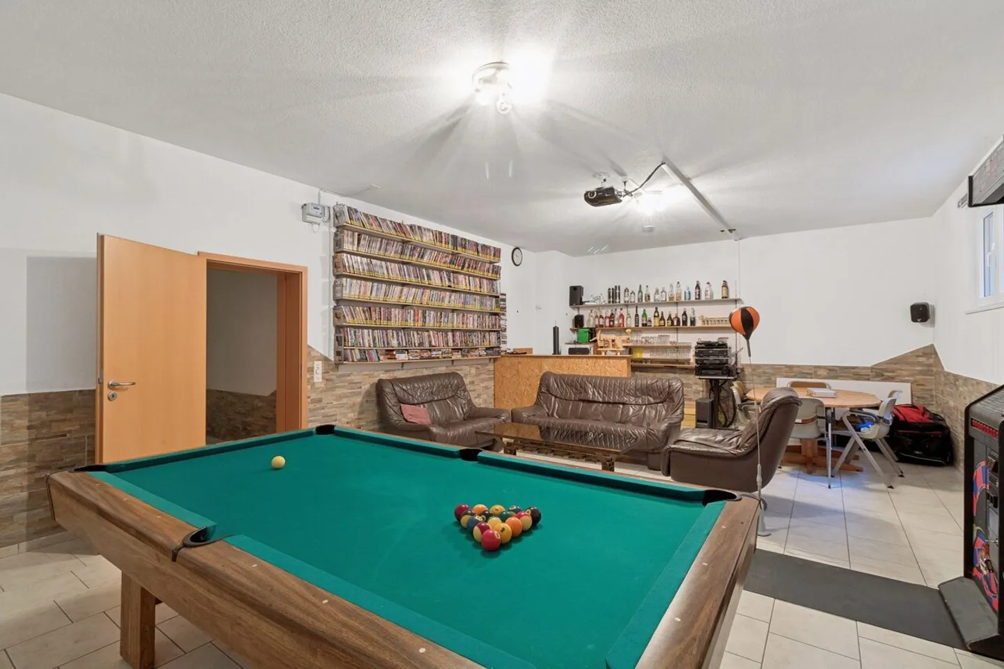 Imposing Multi-Generational House - Photo 10 of 12