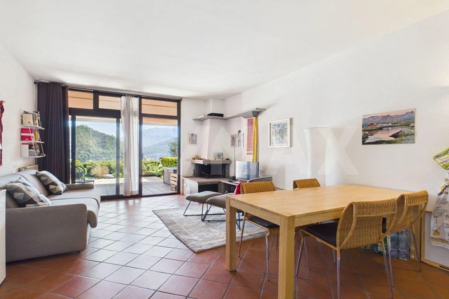Renovierte Zwei-Zimmer-Wohnung mit Seeblick - Cuasso al Lago - Italien - Foto 2 von 13