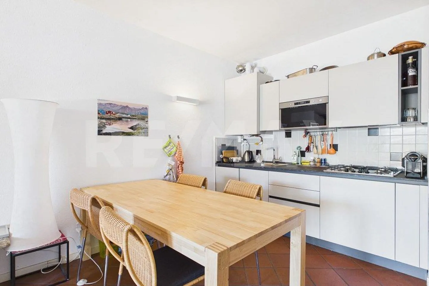 Renovierte Zwei-Zimmer-Wohnung mit Seeblick - Cuasso al Lago - Italien - Foto 3 von 13