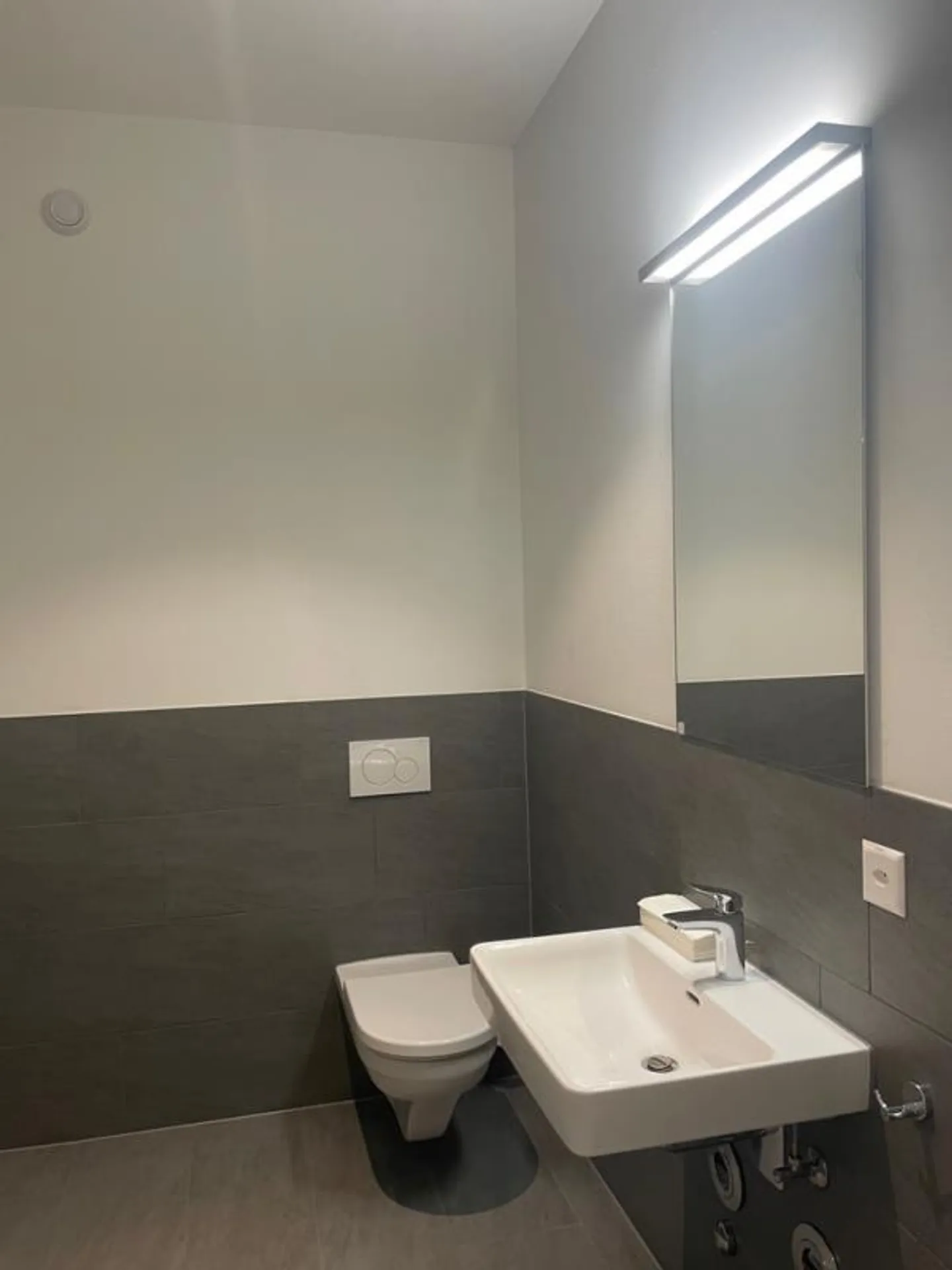 Modernes ausgebautes Einzelbüro - Foto 5 von 5