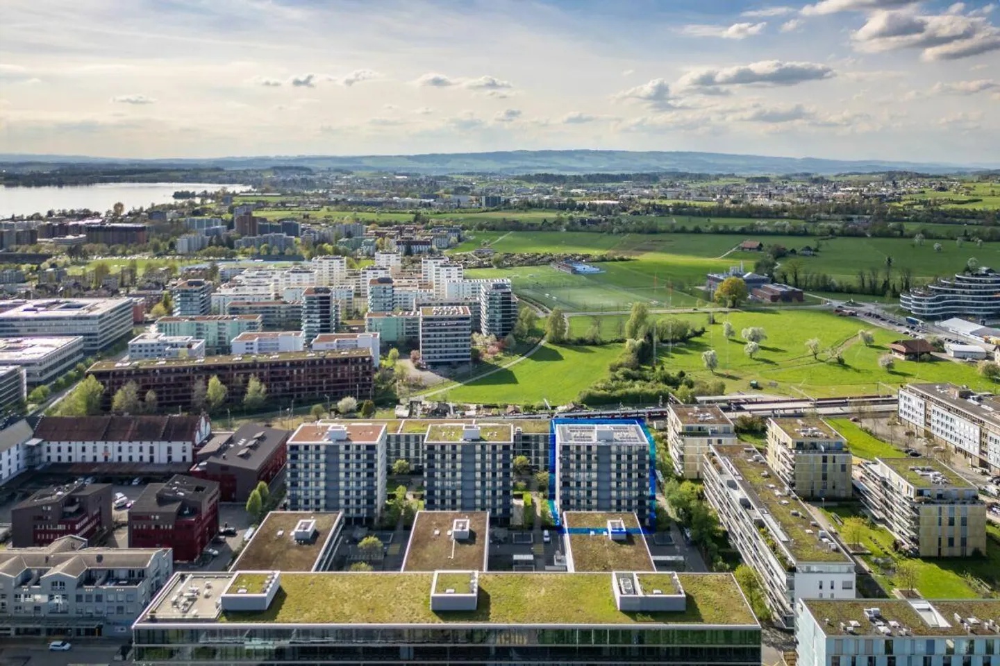 4 1/2-Zimmer-Stadtwohnung an zentraler und ruhiger Lage in Zug - Photo 5 of 17