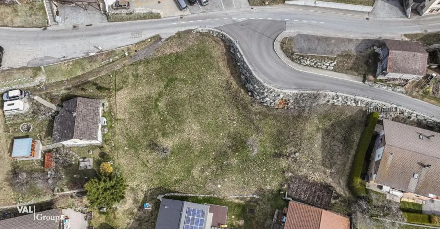 Centrally located building land in a family-friendly, attractive environment - Photo 4 of 8