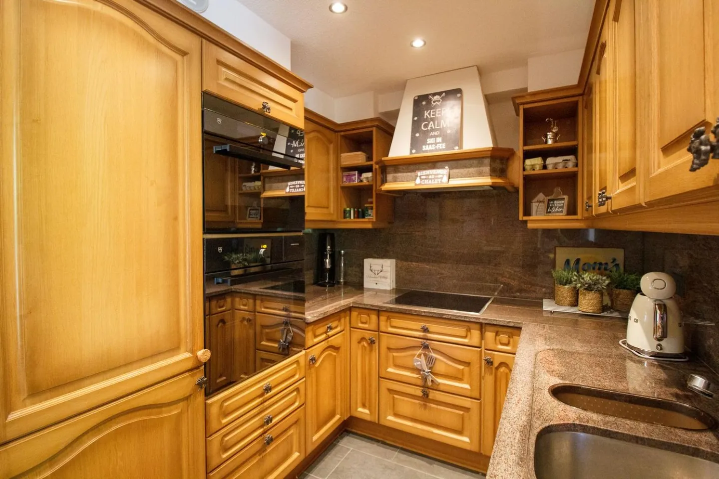 Luxurious Duplex Apartment - Photo 3 of 12
