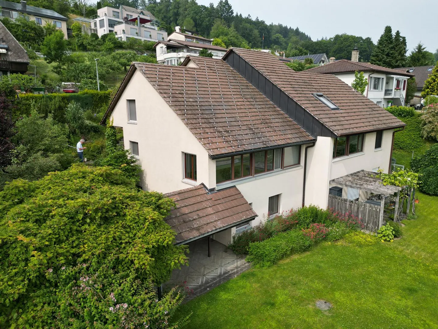 Charming Single-Family Home with Breathtaking View in Bern - Photo 1 of 4