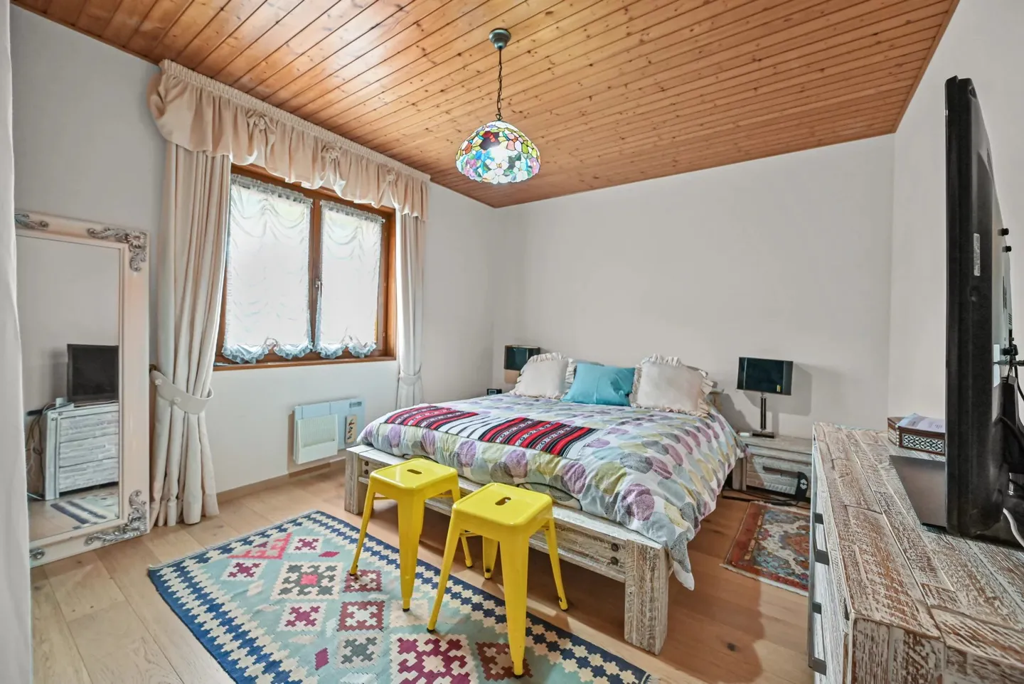 BOUVERET - BEAUTIFUL INDIVIDUAL VILLA 8 ROOMS WITH POOL AND GARDEN - Photo 16 of 19