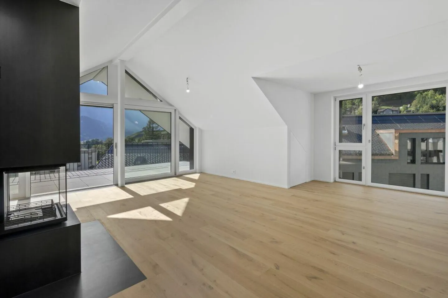 Alpine Luxury on Three Floors - Photo 5 of 30