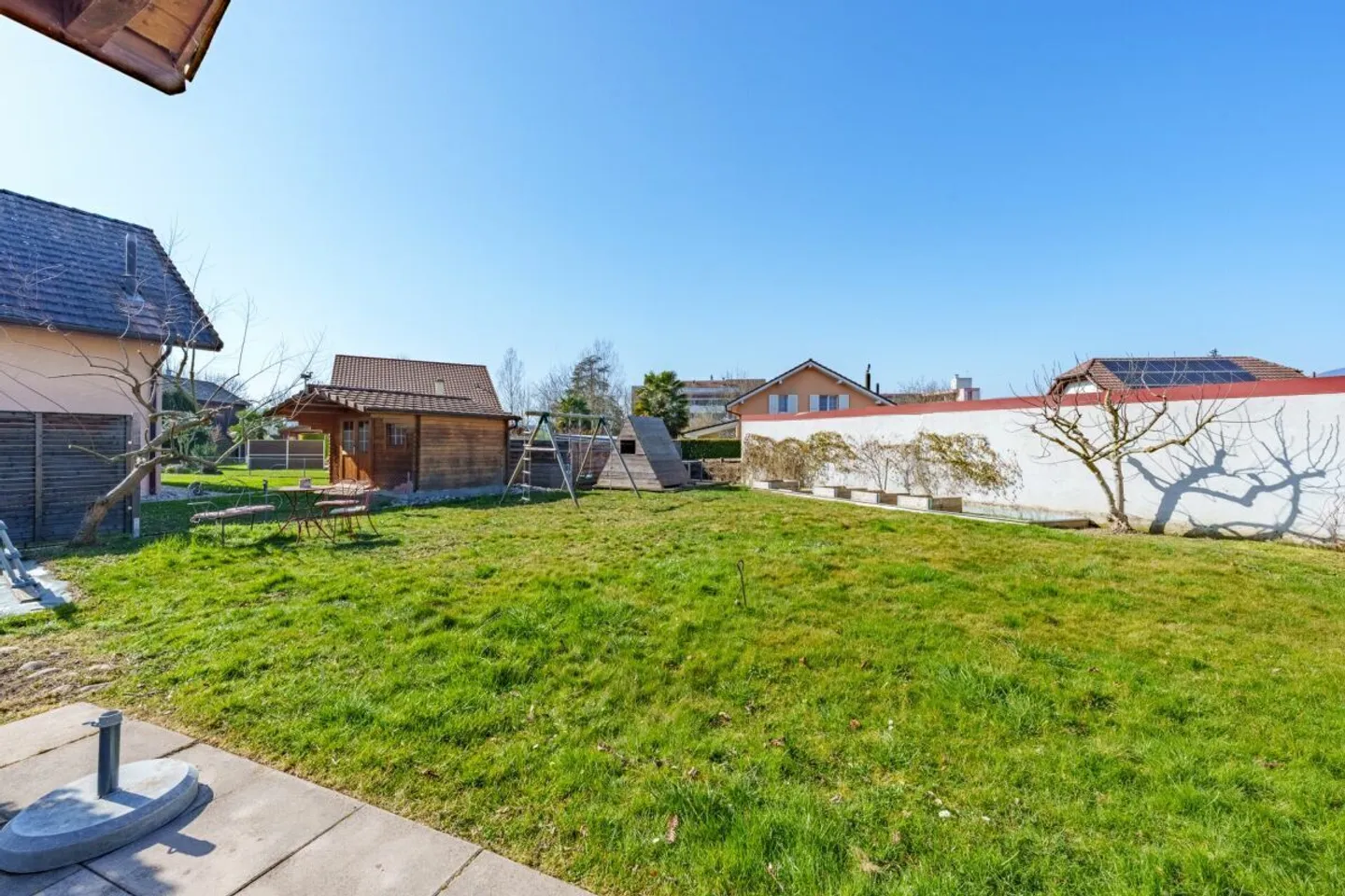 Magnifique villa individuelle à Yvonand, à quelques pas des plages ! - Photo 13 sur 14