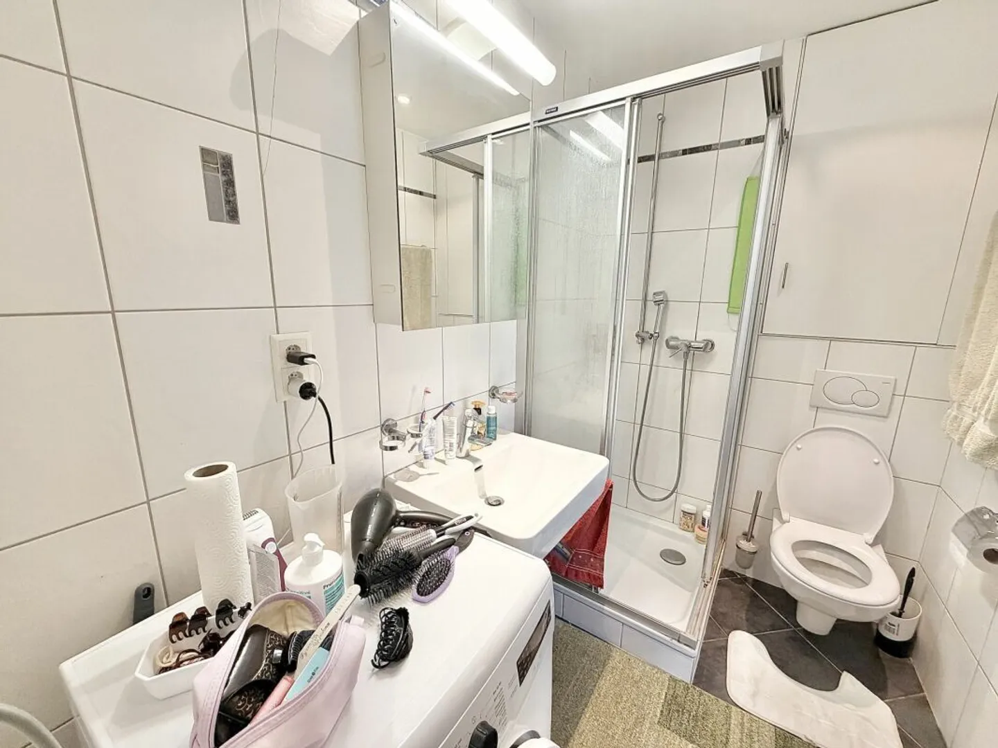 Casa con 3 appartamenti nel centro di Ardon - Foto 10 di 27