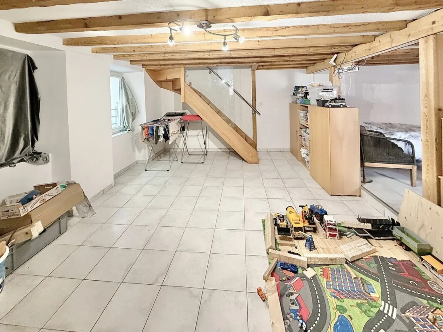 Casa con 3 appartamenti nel centro di Ardon - Foto 17 di 27